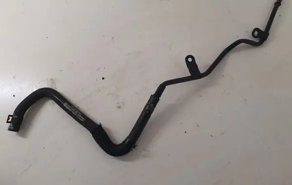 Volkswagen PASSAT CC Engine coolant pipe/hose 5K0121084A