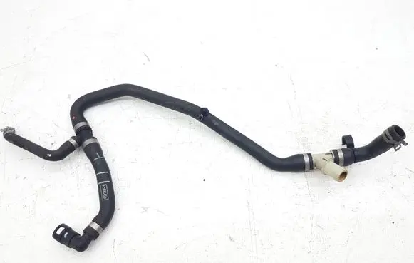 Ford Escape III Engine coolant pipe/hose F1F18D030 F1F18D030DE ECS5D