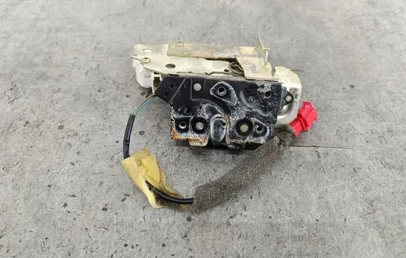 Ford Galaxy Tailgate lock latch 