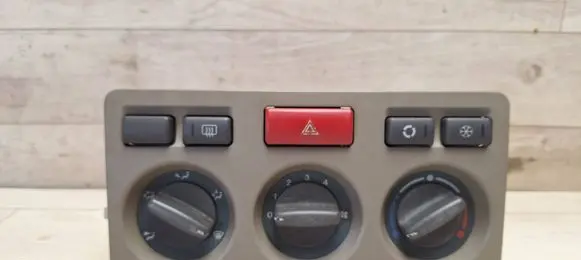 Land Rover Freelander Climate control unit 