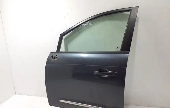 SsangYong Rodius Front door 6200321001