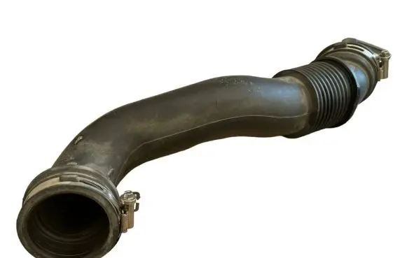 Ford Transit Courier Turbo air intake inlet pipe/hose C1B19C623AC 1078377S01
