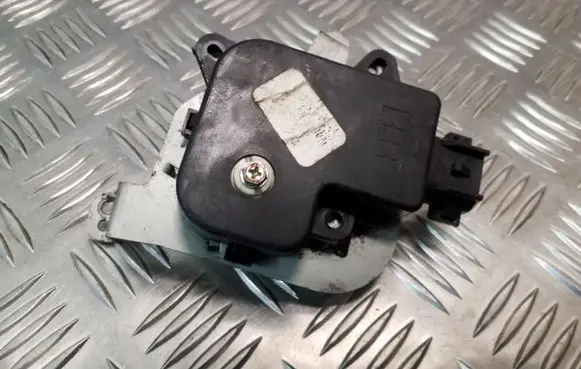 Jeep Grand Cherokee (WJ) Air flap motor/actuator