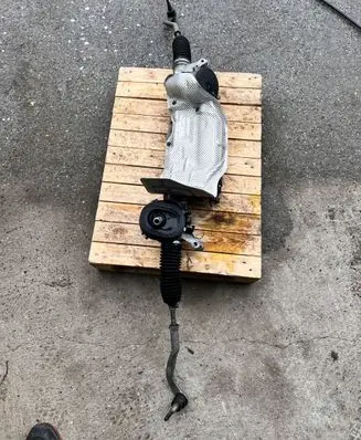 Volvo XC40 Steering rack 32221452
