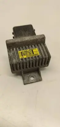 Renault Scenic III - Grand scenic III Glow plug pre-heat relay 8200859243