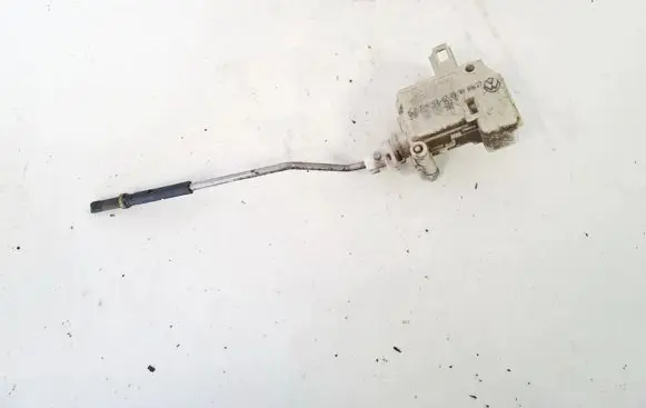 Volkswagen PASSAT B5 Central locking motor 3b0810773a 3B0959782