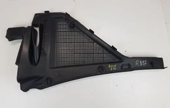 BMW X5 E70 Wiper trim 10834110