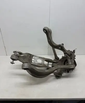 Audi Q8 Rear wheel hub 4M0505460C 230724 201906113S