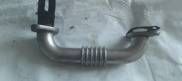 Chevrolet Captiva EGR valve line/pipe/hose 