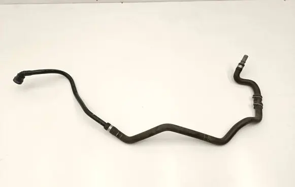 Volvo XC90 Engine coolant pipe/hose 31368151