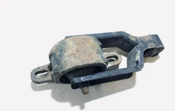 Ford Escort Engine mount bracket 91ab6p099ad 91ab-6p099-ad