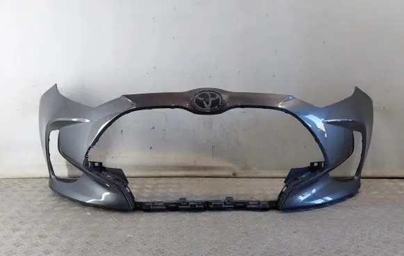 Toyota Yaris XP210 Front bumper 52119K0050 52119K0060