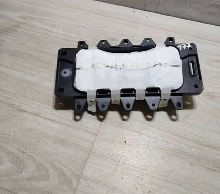 Mercedes-Benz A W177 Passenger airbag A1778602601 0589P1000993 6142923