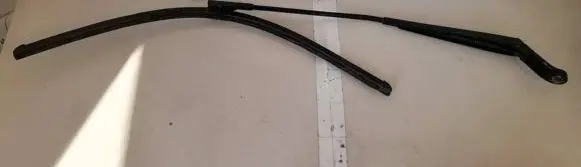 Peugeot 407 Front wiper blade arm 74560