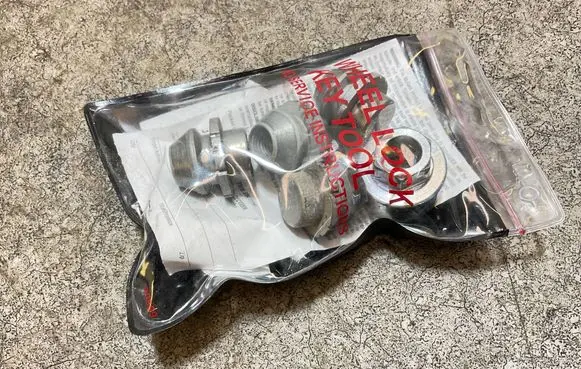 Ford Mach-E I Nuts/bolts 
