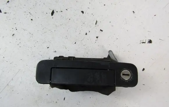 Audi 80 90 S2 B4 Front door exterior handle 