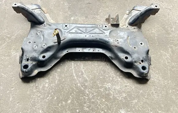 Citroen DS5 Front subframe