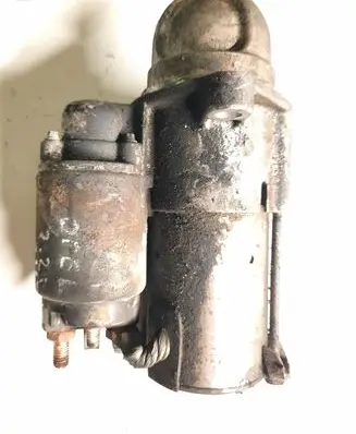 Opel Zafira A Starter motor