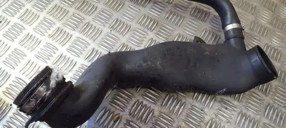 Peugeot 807 Intercooler hose/pipe 972460