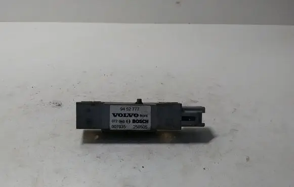 Volvo S80 Airbag deployment crash/impact sensor 9452777