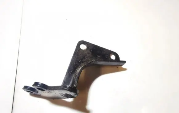 Ford Escort Engine mounting bracket 95AB6B067AB