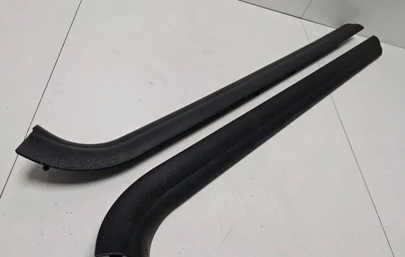 BMW 1 E82 E88 sill trim set (inner) 7058147 7058148