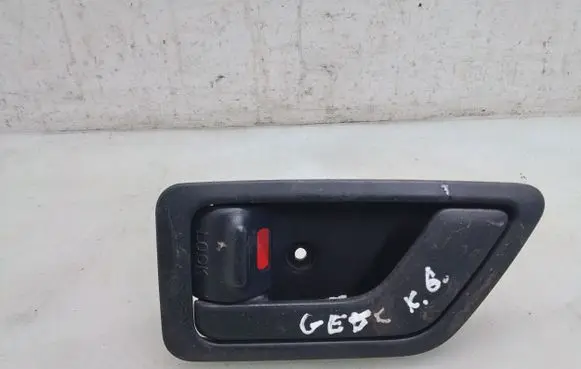 Hyundai Getz Rear door interior handle