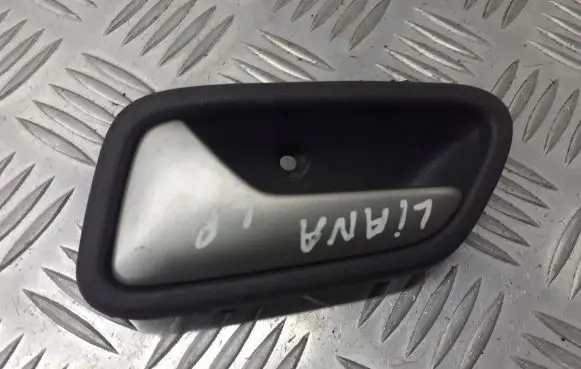 Suzuki Liana Front door interior handle XYS7S-1H004