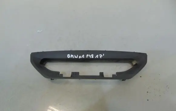 BMW X1 F48 F49 Dashboard center trim panel 9292129