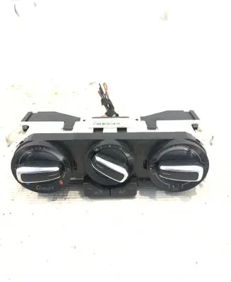 Volkswagen Polo V 6R Climate control unit 901514510002 U5383003 6R0820045J