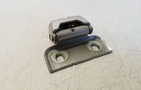 Opel Ampera Tailgate/trunk/boot hinge
