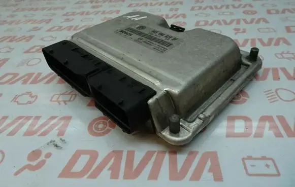 Volkswagen Polo V 6R Engine control unit/module 045906019BF 0281011241