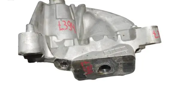 Alfa Romeo Giulia Engine mounting bracket 670052275