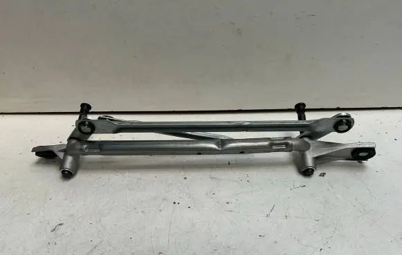 Opel Mokka Front wiper linkage and motor mechmokka1