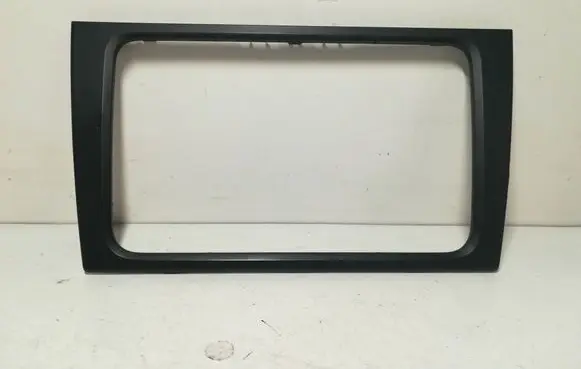 Volkswagen Golf VI Radio/GPS head unit trim 5K0858063B