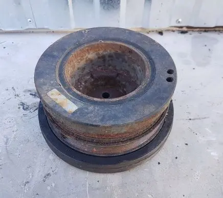 BMW 5 E39 Crankshaft pulley