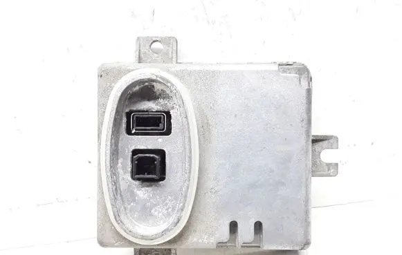 Volvo V70 Xenon control unit/module 6948180 6261110499