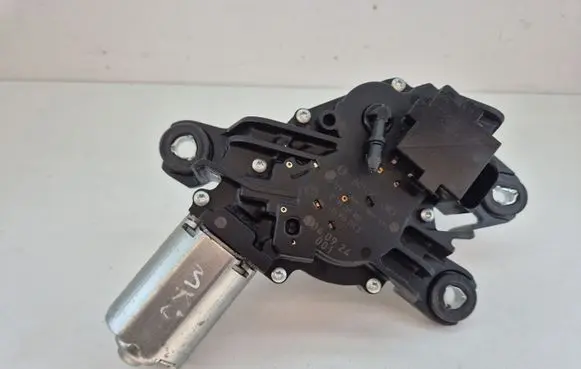 Volkswagen Golf V Rear window wiper motor 1K6955711B