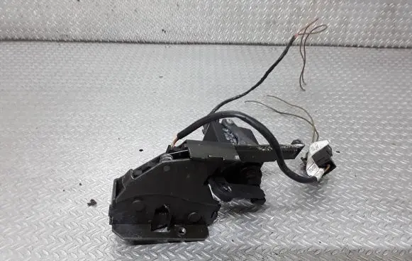 BMW 5 E39 Tailgate window lock/catch/latch 51248238469