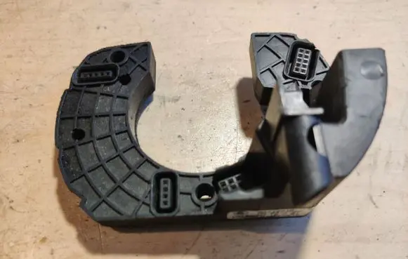 Mercedes-Benz E W211 Steering angle sensor 0305459732