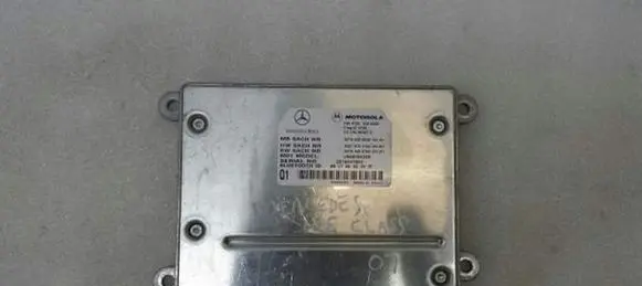 Mercedes-Benz S W221 Bluetooth control unit module A2168206526