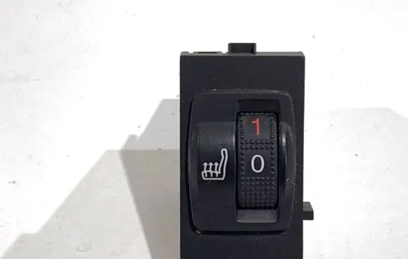 Toyota Proace Seat heating switch 98019841ZD