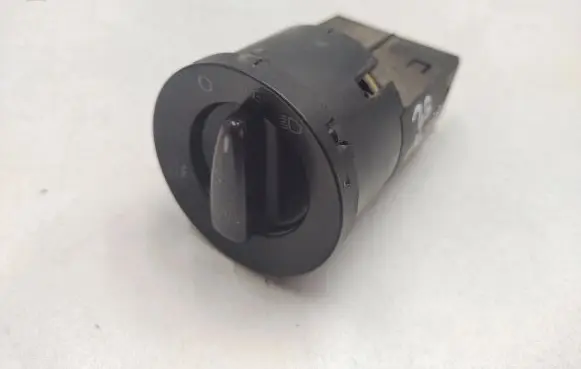Volkswagen Sharan Light switch