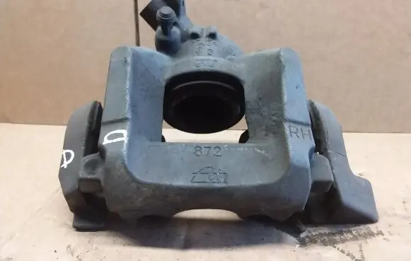 Peugeot 508 Front brake caliper
