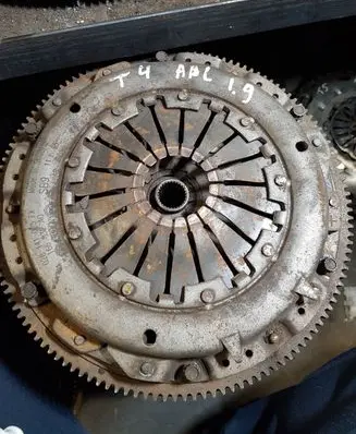 Volkswagen Multivan T4 Clutch set kit 028141025