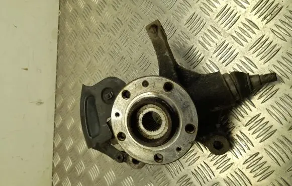 Citroen Jumpy Front wheel hub 181F