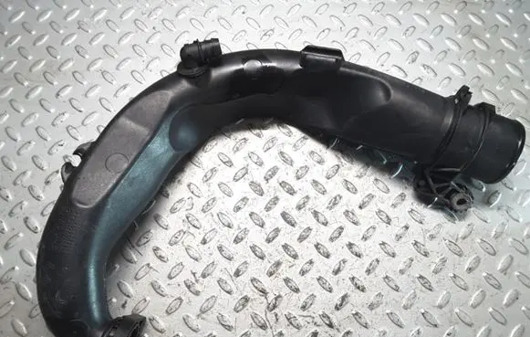 Dacia Dokker Intercooler hose/pipe 8200646723 062051