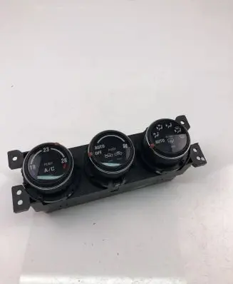Suzuki Liana Climate control unit 3951059J51