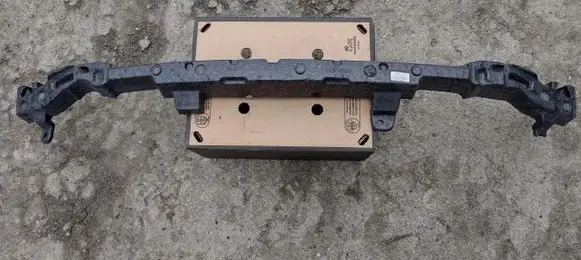 BMW X5 G05 Front bumper foam support bar 3069212
