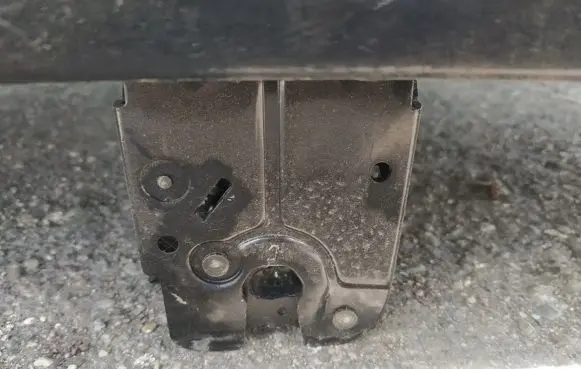 Audi A6 S6 C6 4F Tailgate/trunk/boot lock/catch/latch